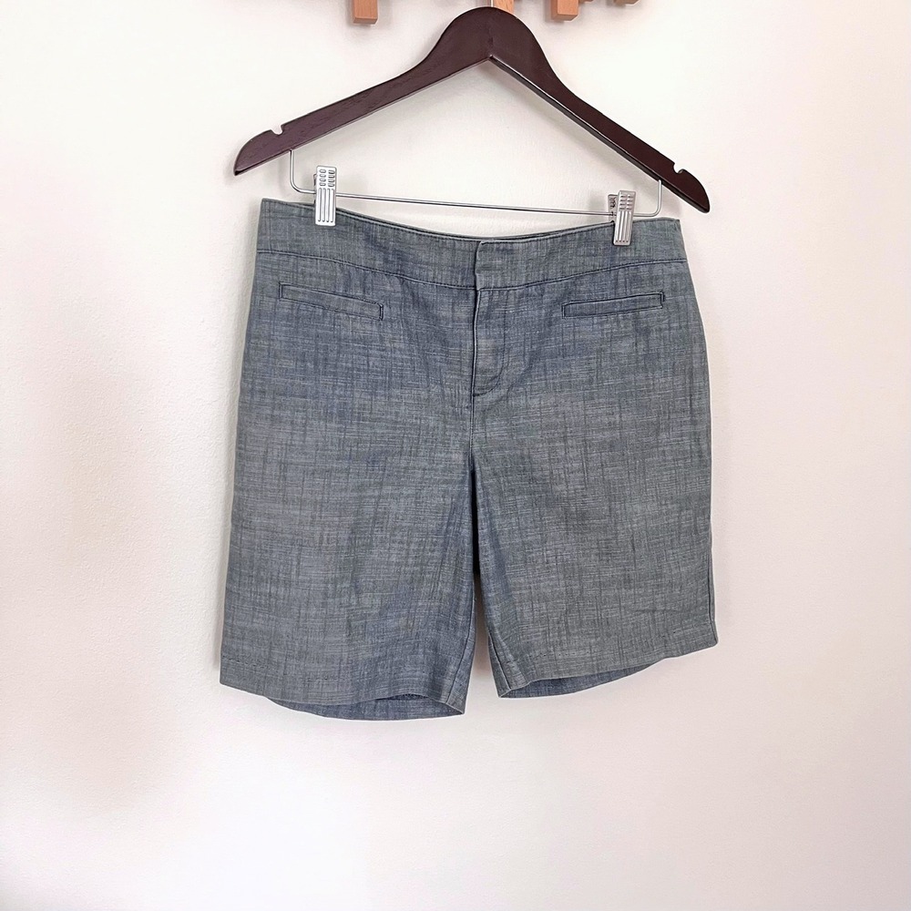 Bay Studio Womens Grey Chambray Tailored Shorts Size 8 Flat Front